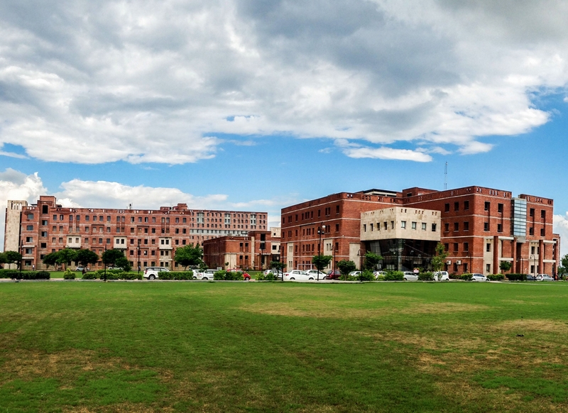 JECRC University Jaipur campus buildings and green lawn