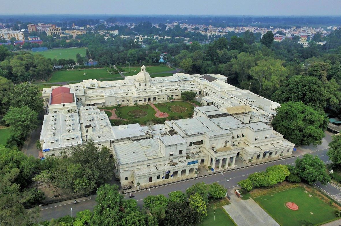 Background image for IIT Roorkee - Indian Institute of Technology [IITR ...
